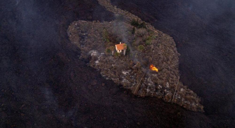 例如,兰萨罗特岛等古老岛屿的火山喷发发生在相对较近的时期