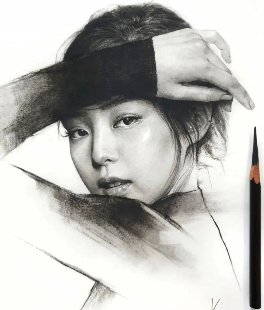这铅笔素描画也太精彩了尤其是发丝
