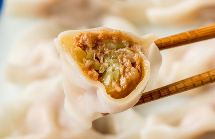 天冷了多吃饺子,分享4种好吃的馅料,很常见却美味营养