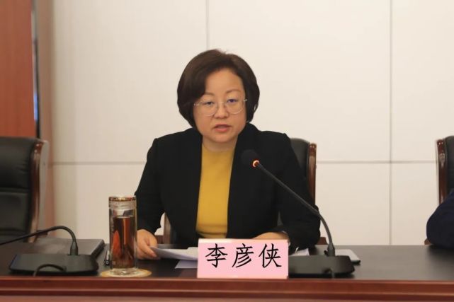 抗灾救灾暨脱贫成果巩固攻坚专项行动 动员大会 县委书记李彦侠在会上