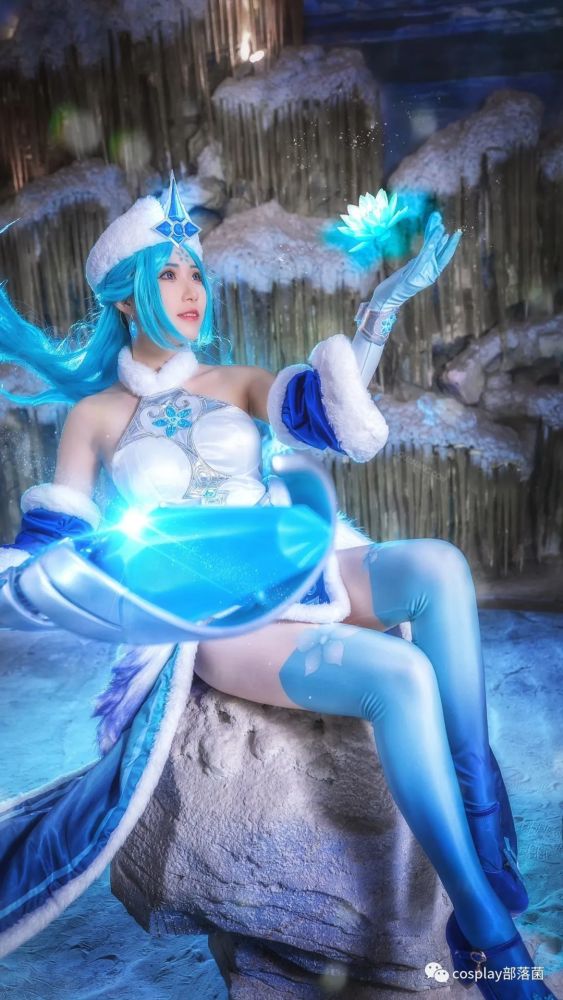 cos:王者荣耀王昭君冰雪之华cos正片@隽