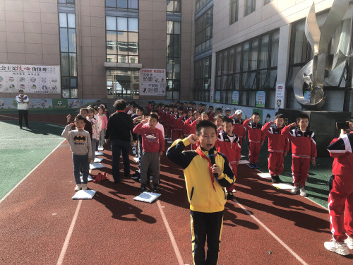 颐和星海小学召开庆祝中国少年先锋队建队72周年主题大队会