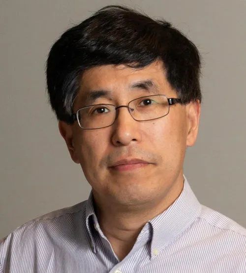 祝贺!张锋教授,何志刚教授,方羽满教授当选美国医学科学院院士