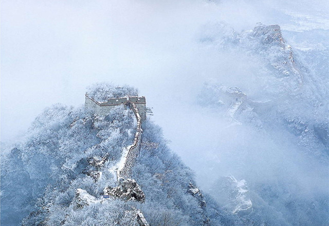 沁园春雪:"原驱腊象"为何改成"原驰蜡象",两字之差有何区别