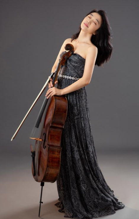 走进音乐世界,聆听大提琴的声声倾诉:"绽放"——大提琴演奏家许玉莲