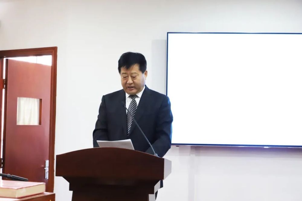 县十七届人大常委会举行第四十次会议:王金来被任命为副县长,听取了