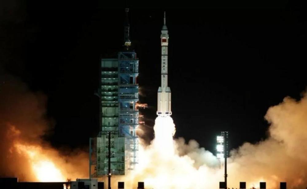 神舟飞船系列之"神舟四号"——最关键 的 无人飞行,承办两场"太空婚礼