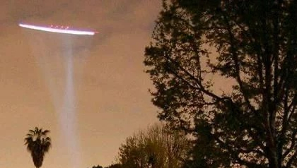 不明飞行物究竟长什么样?发生在2010年的萧山机场ufo事件