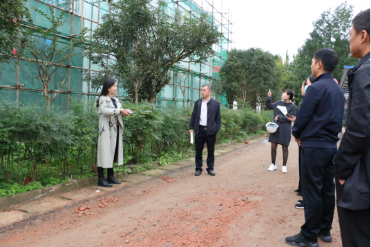 崇州市委常委,市总工会主席张萍调研残疾人集中托养