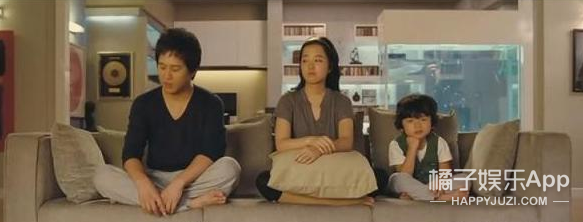 演的是未婚妈妈黄正南(朴宝英)的儿子黄基栋.