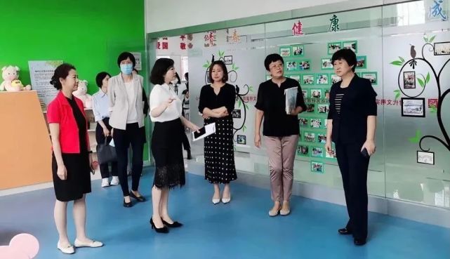 大连市妇联党组成员,副主席李迎春到西岗区,金普新区和长海县调研妇女