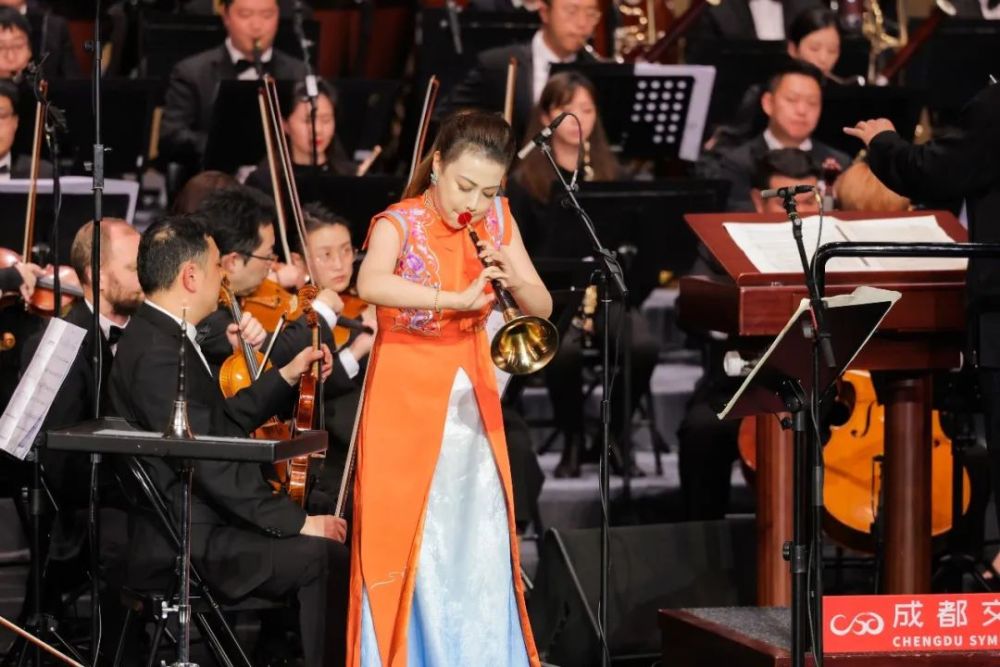 第七届中国音乐金钟奖唢呐金奖获得者,青年唢呐演奏家张倩渊演奏唢呐