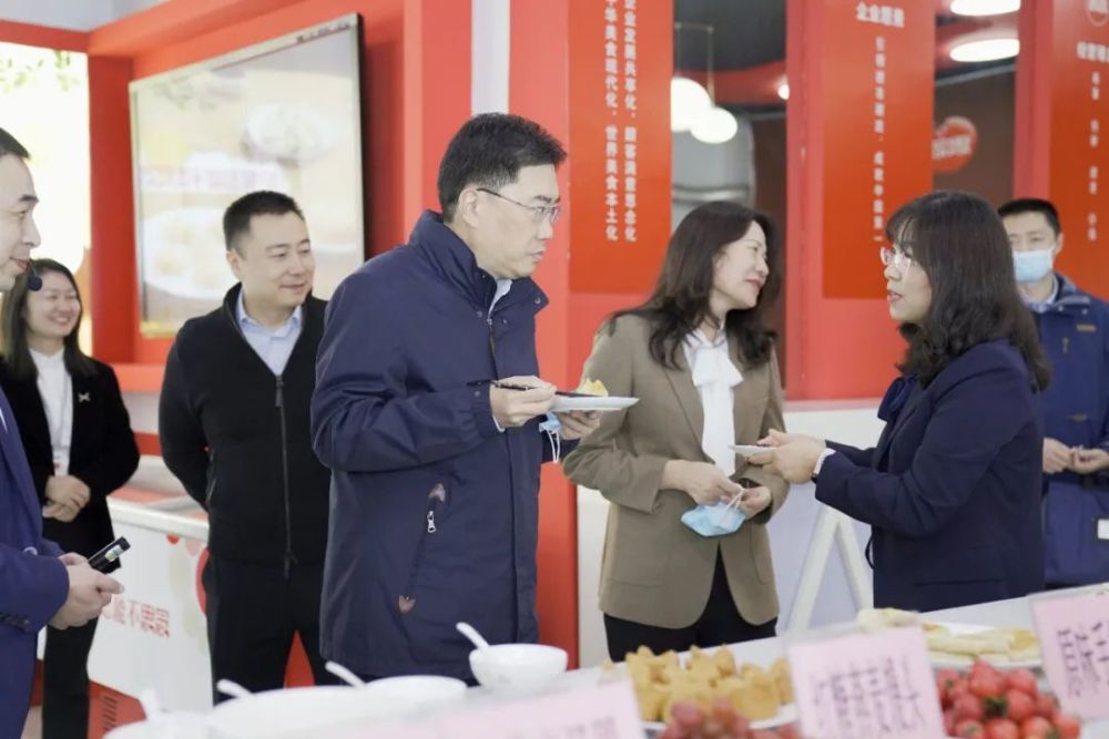 科技部副部长邵新宇一行莅临思念食品考察调研