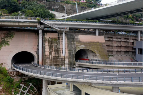 雷家坡立交建成后,将实现长滨路桥,解放西路和中兴路