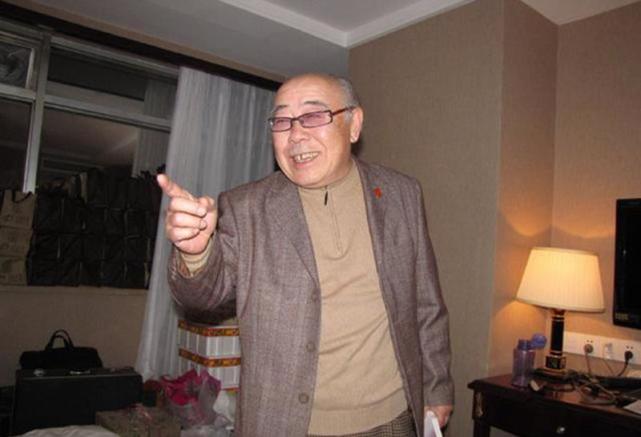 记得地雷战工兵队长渡边吗挖臭粑粑雷偷地雷让人爆笑