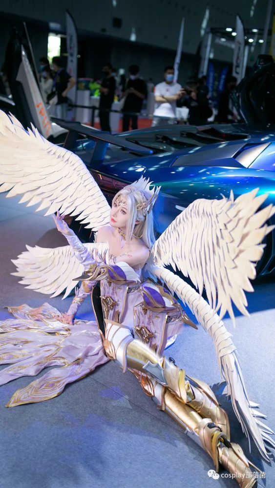 cos:斗罗大陆车模千仞雪cos正片@露儿大魔王