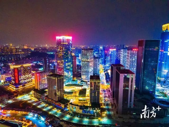 长隆—万博＋广州南站两大顶级商圈的“牵手”，广州亲海商务区值得期待！_腾讯新闻
