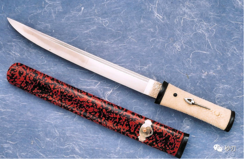 谨遵传统的现代日本短刀