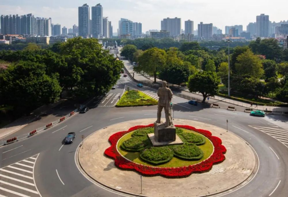 红色的印记广州解放纪念像见证广州一甲子的华丽蝶变