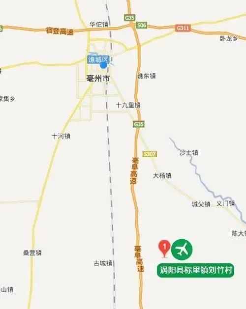 亳州机场属于4c级支线民航,选址在涡阳县标里镇刘竹村附近,初步设计