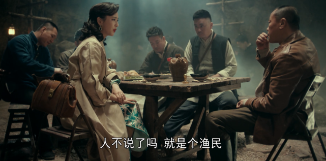 《霞光》剧照