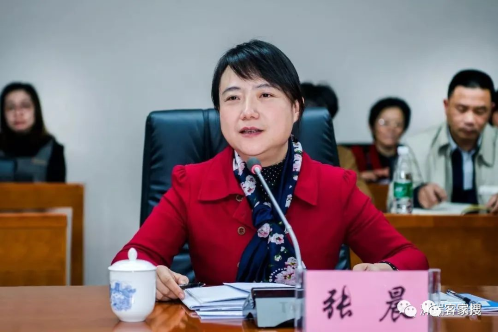 梅州市女副市长张晨异地履任新职!