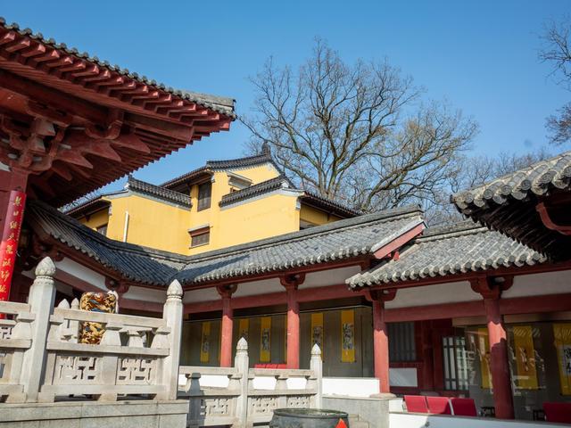 南京旅游:南京值得一去的寺庙,朱元璋御封为"天下第一禅林,藏在紫金