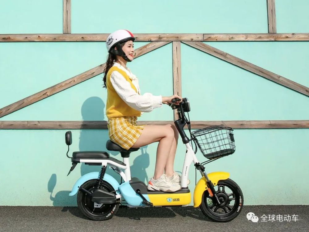 3款绿源电动自行车来了价格1699起外观漂亮配置多能上牌续航里程远