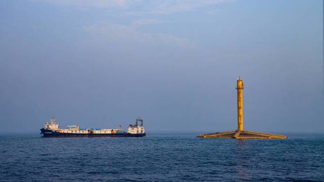 距青岛120海里的黄海冷水团,具有温度低,水质优良,溶解氧丰富等特点