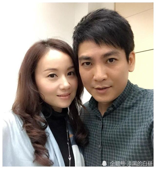 阿祖的扮演者徐若琪倒是有一个美满的家庭.