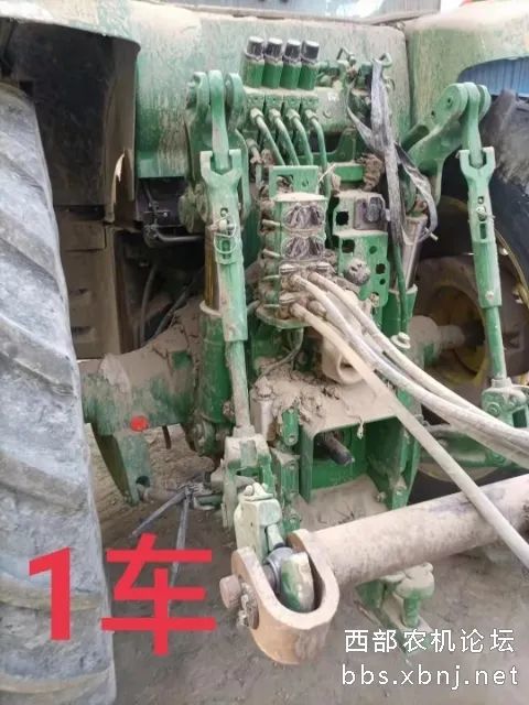 【二手农机】出售2辆约翰迪尔2204拖拉机!