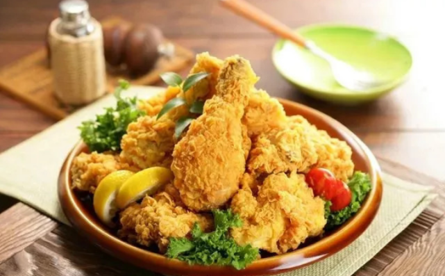 家庭秘制炸鸡腿!香酥可口,附送炸鸡胸方法,味道不输