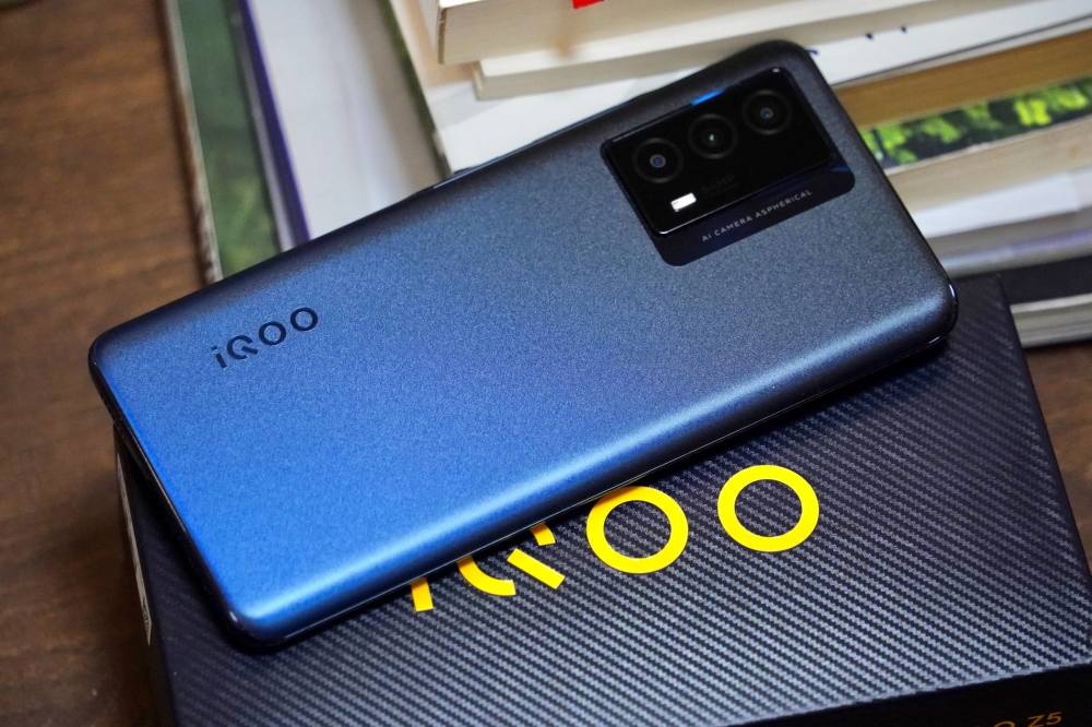 iqoo z5 掌控全场底气十足