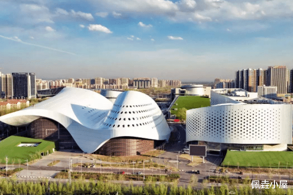 激动呼和浩特下半年开工建新机场机场快线轻轨稳步推进