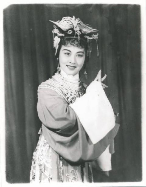 越剧表演艺术家唐月瑛去世曾在1958版红楼梦中演王熙凤