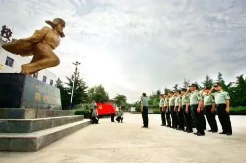 今天抗美援朝纪念日请新化人一起缅怀特等功臣陈佑甫和国际主义战士