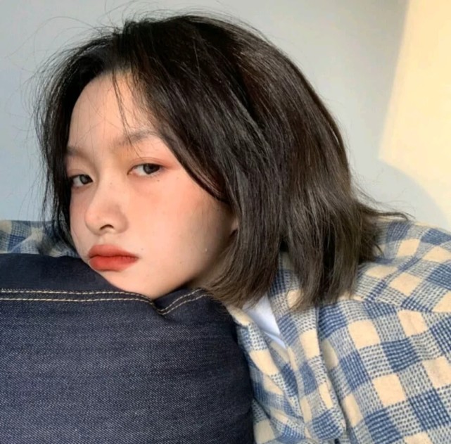 ins小众女生头像