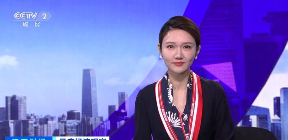 离开中国诗词大会之后央视主持人龙洋去哪了