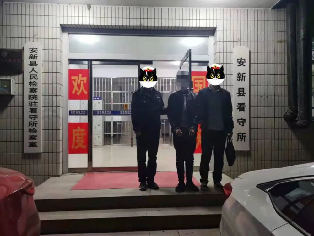 在雄县,容城等地砸汽车玻璃盗窃的团伙被容城警方抓获