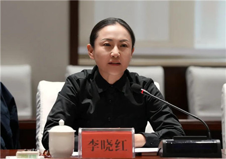 昆明市检察院举行新录用公务员座谈会