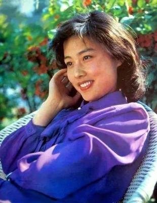 赵娜,一婚嫁祝延平,二婚当杜淳后妈,如今孤身一人经商成功