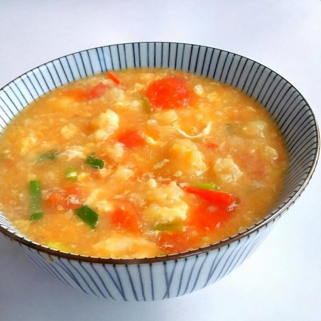 暖胃早餐必备:西红柿疙瘩汤,口感细腻柔软,酸酸的超开胃