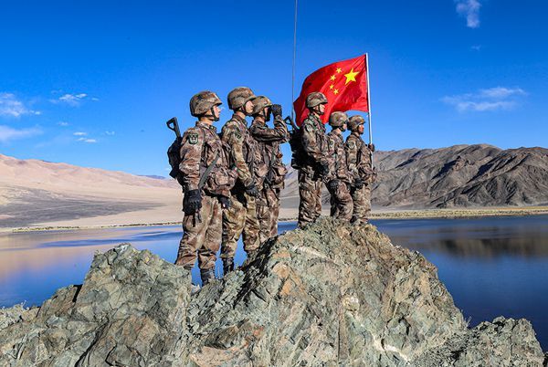 他用6年拍摄边防战友这组图太震撼
