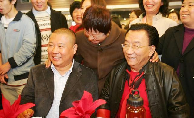 何云伟出走德云社11年,侯耀华决心收他为徒,与郭德纲隔空较劲