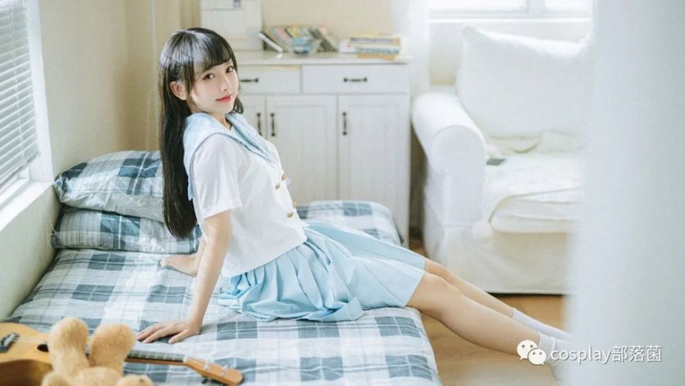 jk少女慵懒的周末只想美美的睡一觉