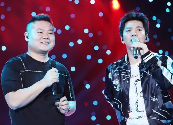 岳云鹏决赛帮唱李健,林忆莲笑到喷饭刘欢岔气