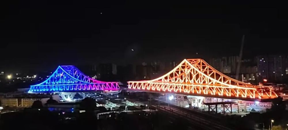 廊坊市区光明道是城区南部的东西"中轴线",由于京沪铁路,京沪高铁45