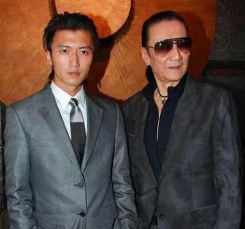 "亚洲小天王"谢霆锋:7岁便移民加拿大国籍,如今正在
