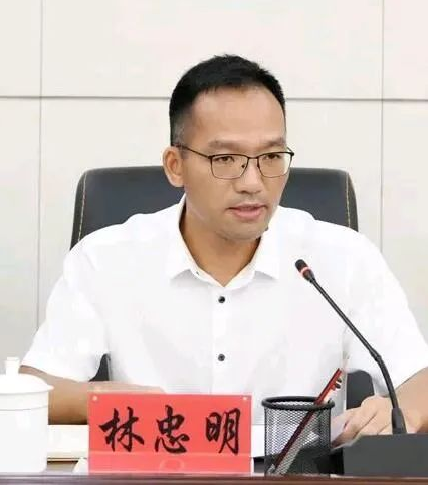 李辉跃二度出任厦门市副市长(附简历)