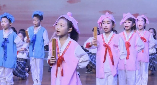 感悟诗词之美！广州番禺区中小学生诗词大会诗词节目选拔赛开赛_腾讯新闻